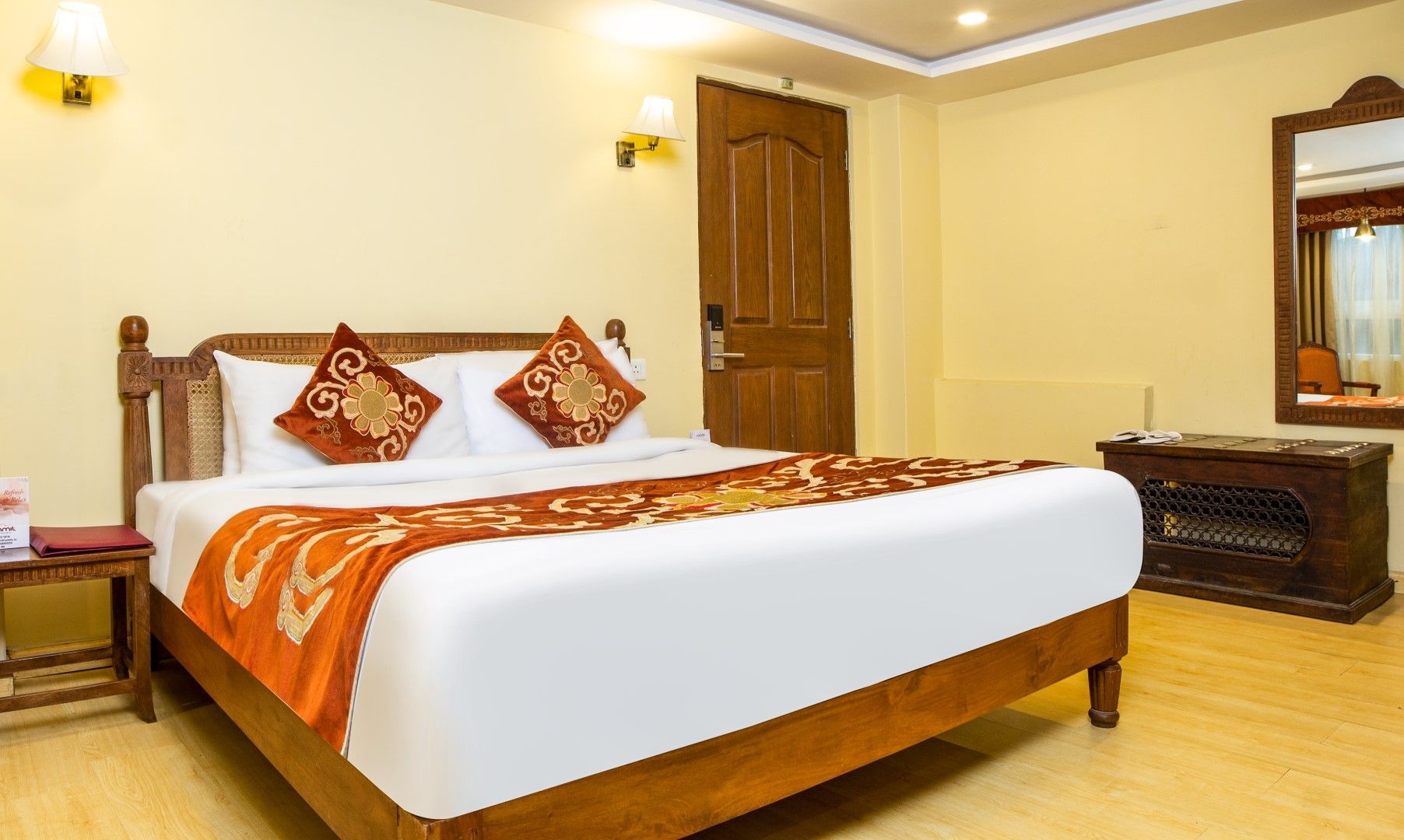 Summit Hermon Hotel & Spa Deluxe Room 6