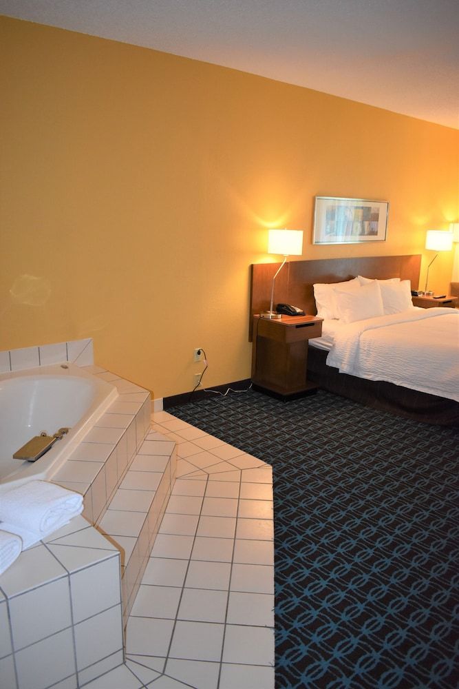 Room, 1 King Bed