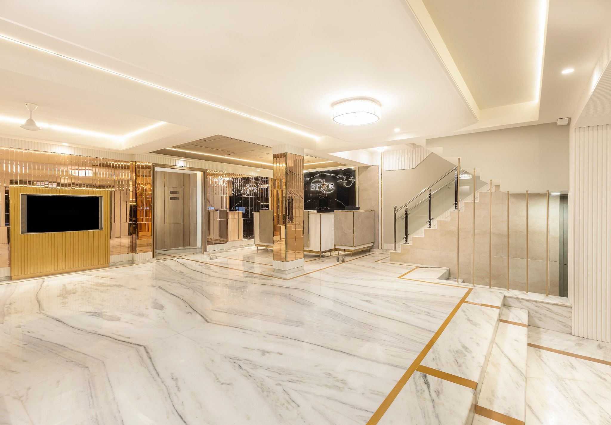 undefined FabHotel Star Delhi Airport 4