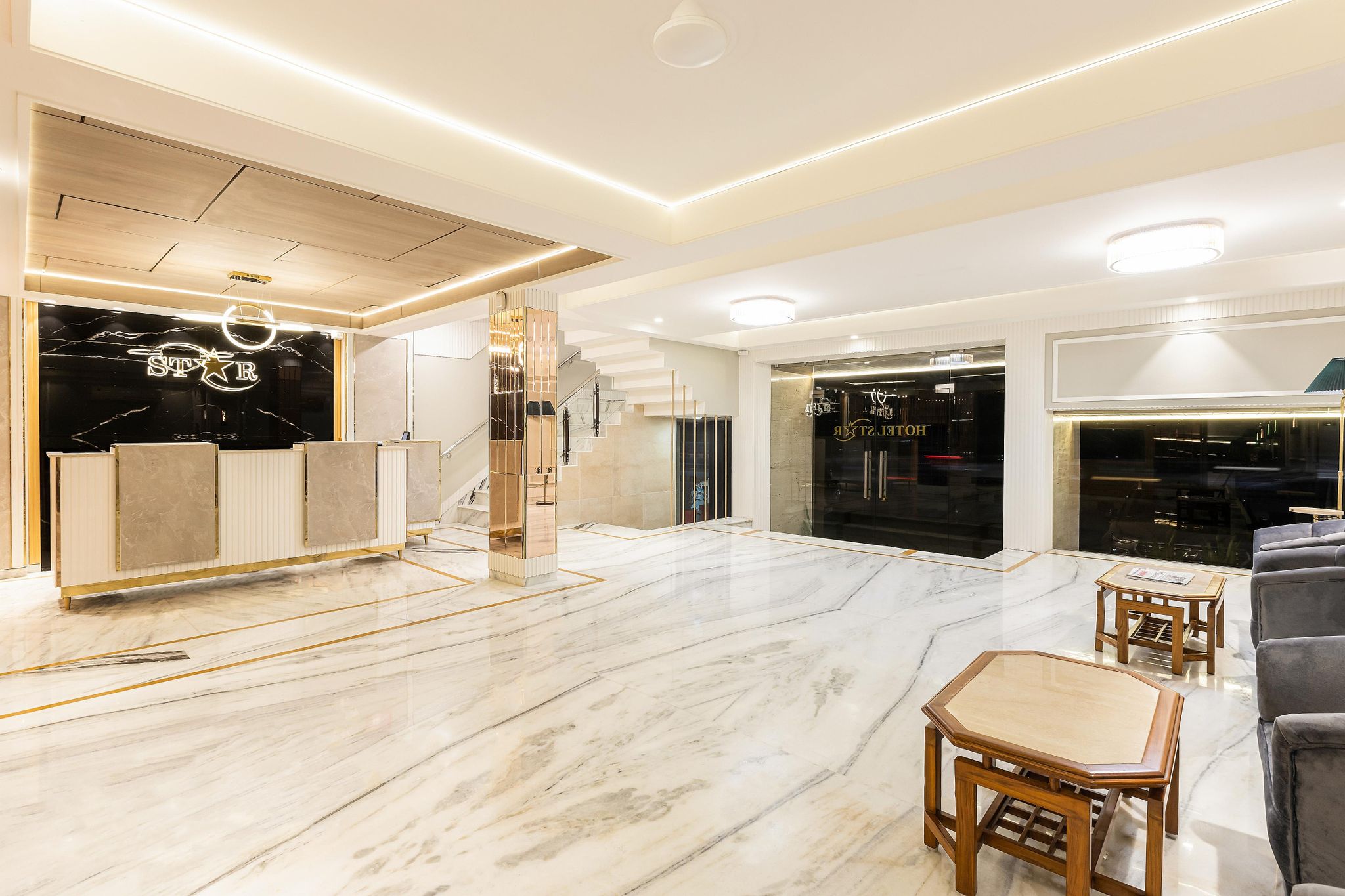 undefined FabHotel Star Delhi Airport 2