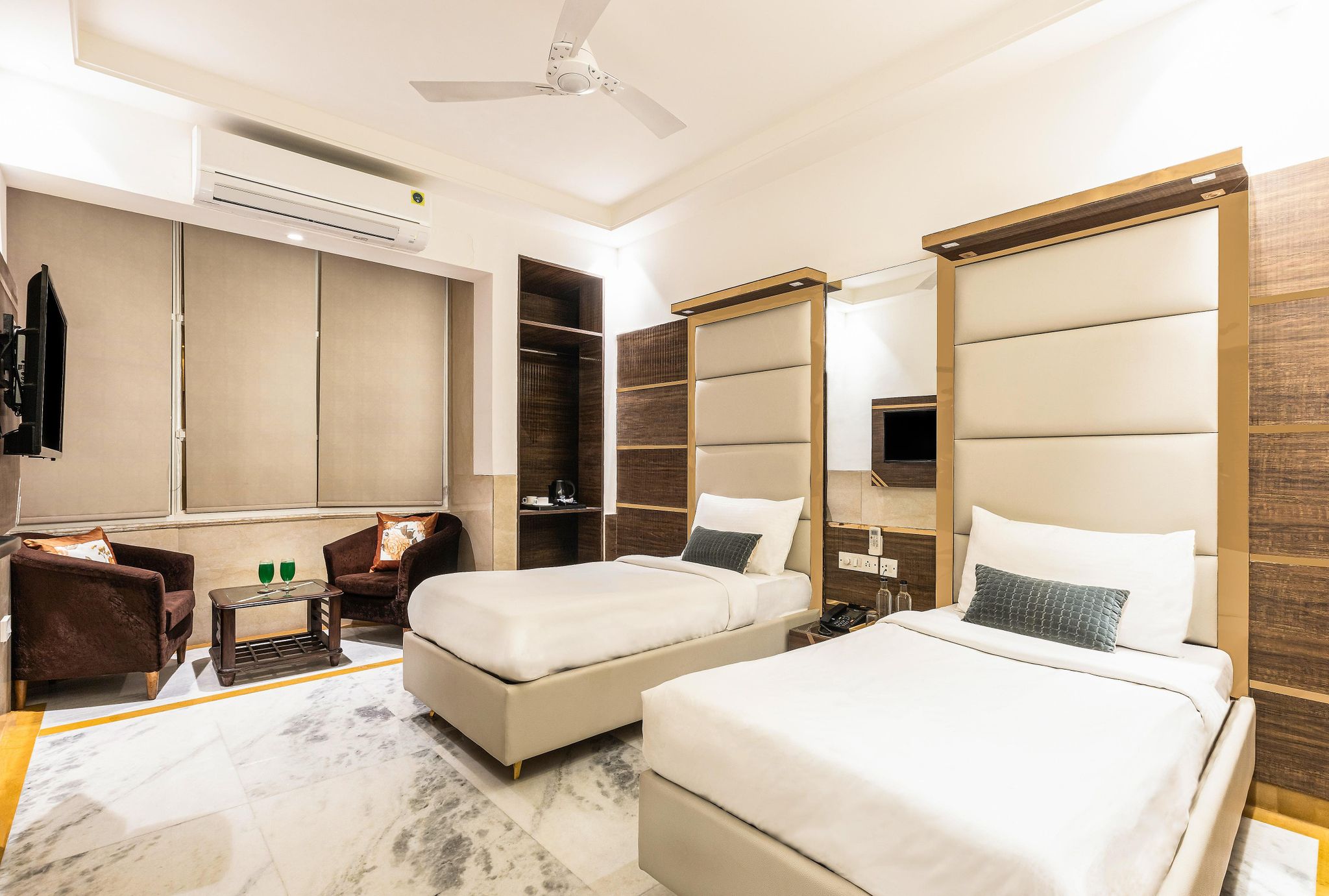 FabHotel Star Delhi Airport Suite Room 2