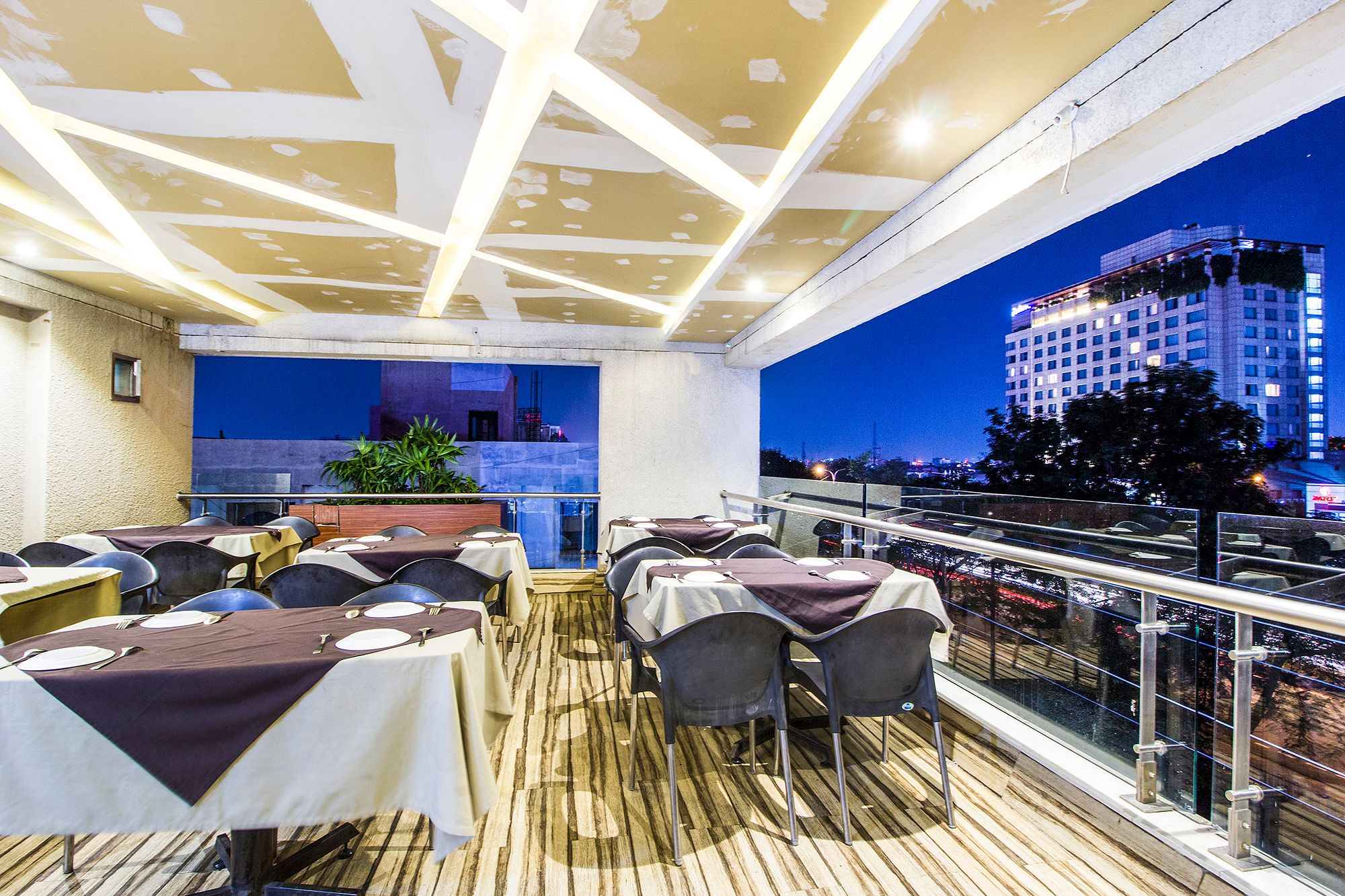 undefined FabHotel Prime Avenue 10