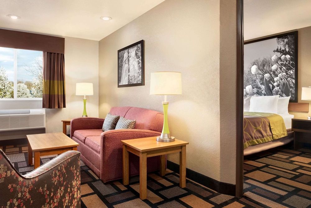 Suite, 1 King Bed, Smoking (One Bedroom)