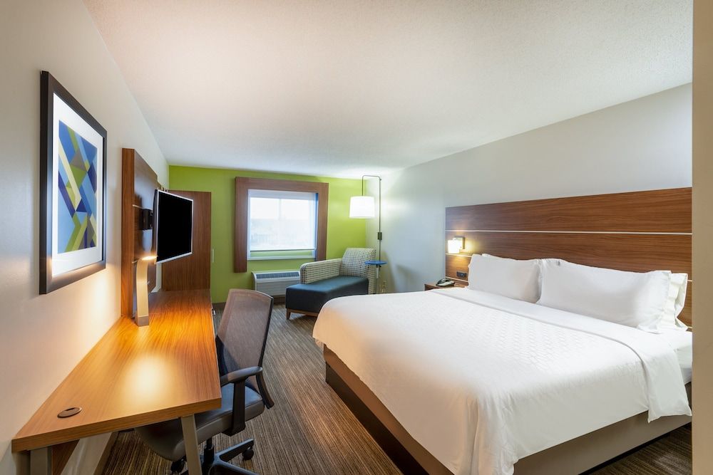 Standard Room, 1 King Bed