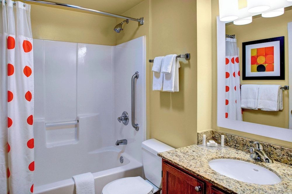 Suite, 1 Bedroom (Mobility/Hearing Accessible, Tub)