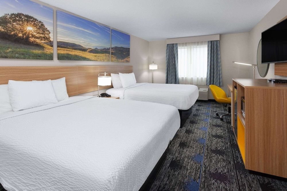 Standard Room, 2 Queen Beds