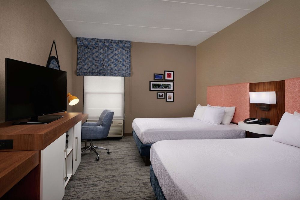 Room, 2 Queen Beds, Accessible, Non Smoking
