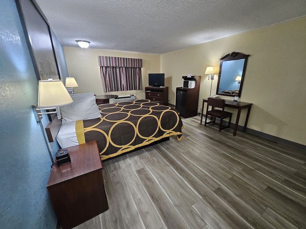 Room, 1 Queen Bed, Non Smoking