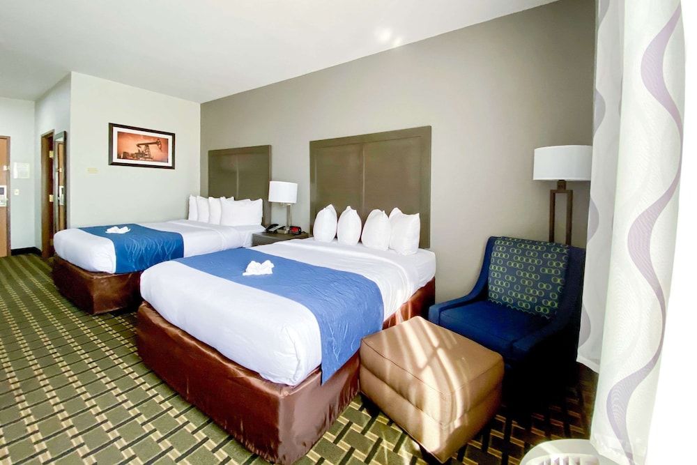 Room, 2 Queen Beds, Accessible, Non Smoking