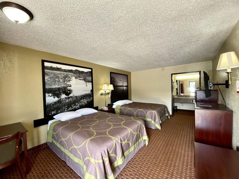 Double Room, 2 Queen Beds, Smoking