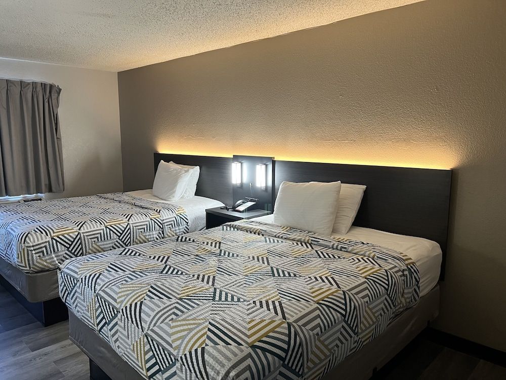 Standard Room, 2 Queen Beds, Non Smoking, Refrigerator & Microwave