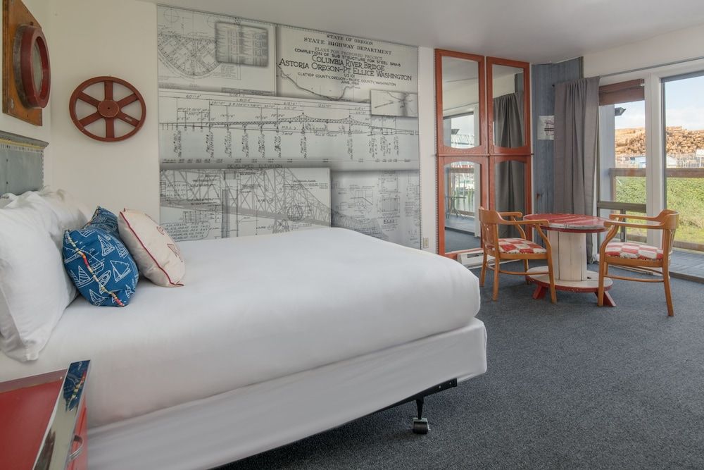 Premium Queen Theme Room with Marina View and Balcony Not Pet Friendly