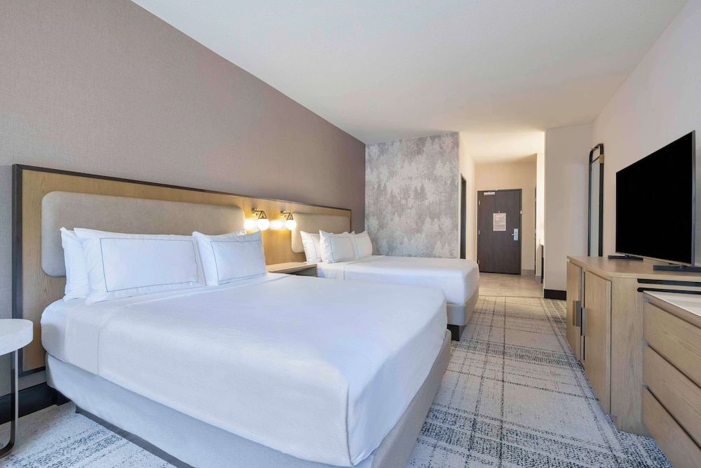 Room, 2 Queen Beds