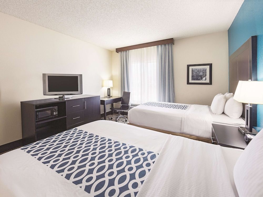 Room, 2 Queen Beds (Mobility Accessible, No Pets)
