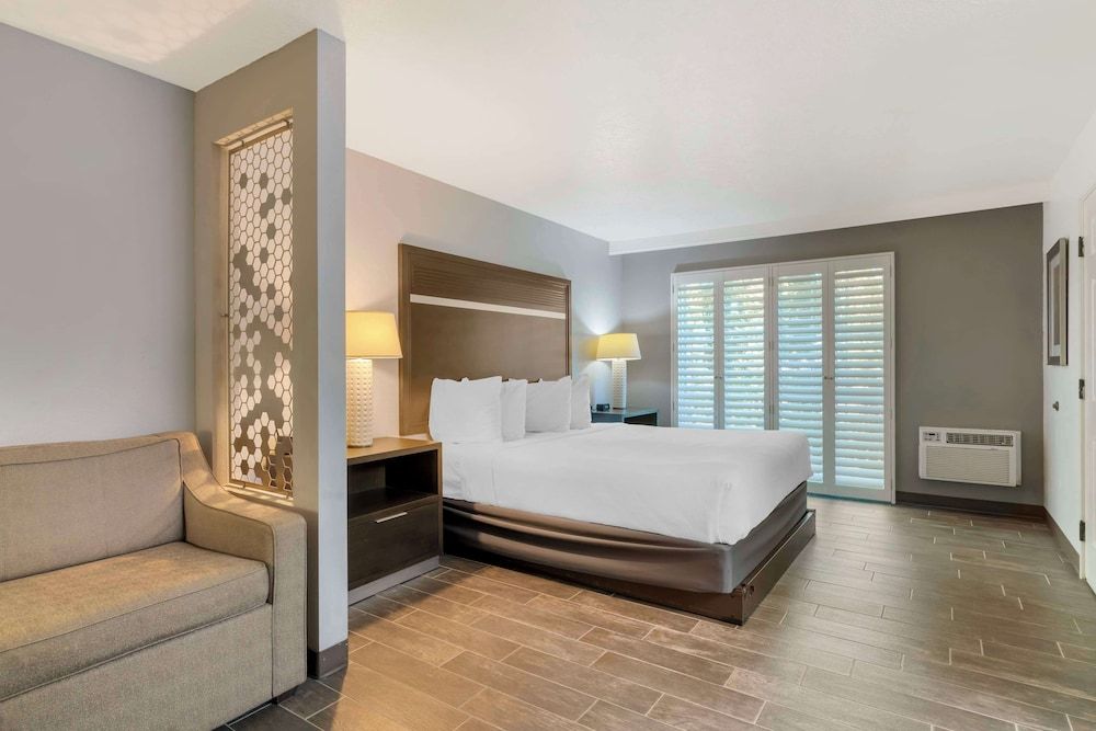 Best Western Corvallis Suite, Multiple Beds, Refrigerator & Microwave, Corner (Pet Friendly)