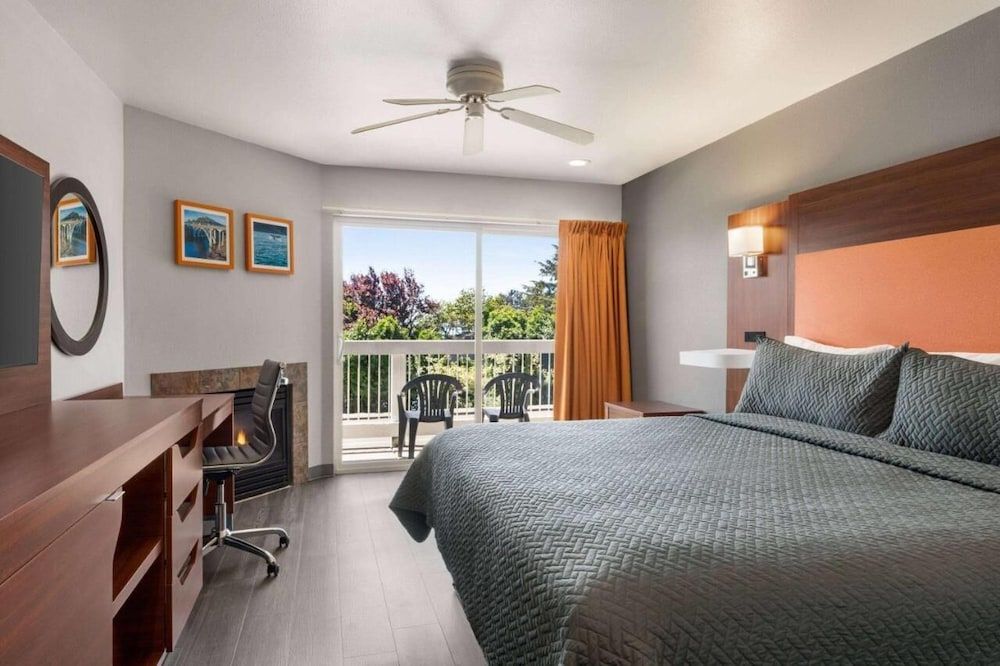 Room, 1 Queen Bed, Non Smoking, Ocean View