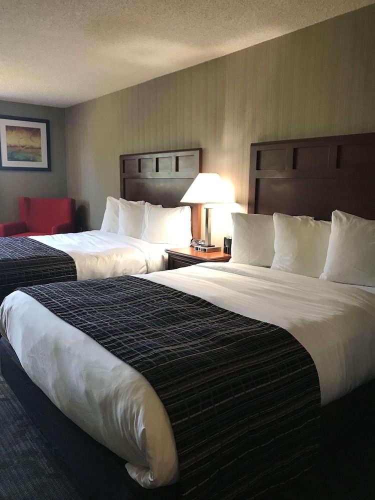Room, 2 Queen Beds, Non Smoking
