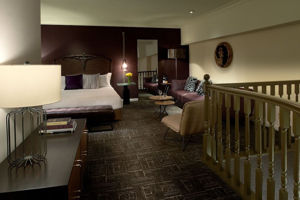Luxury Suite