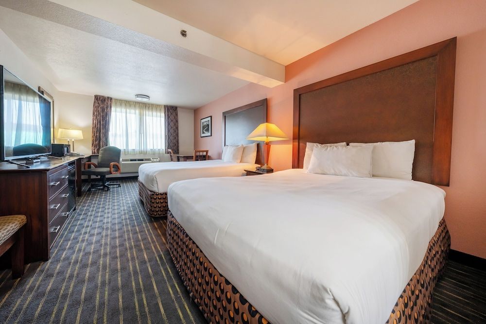 Room, 2 Queen Beds, Non Smoking