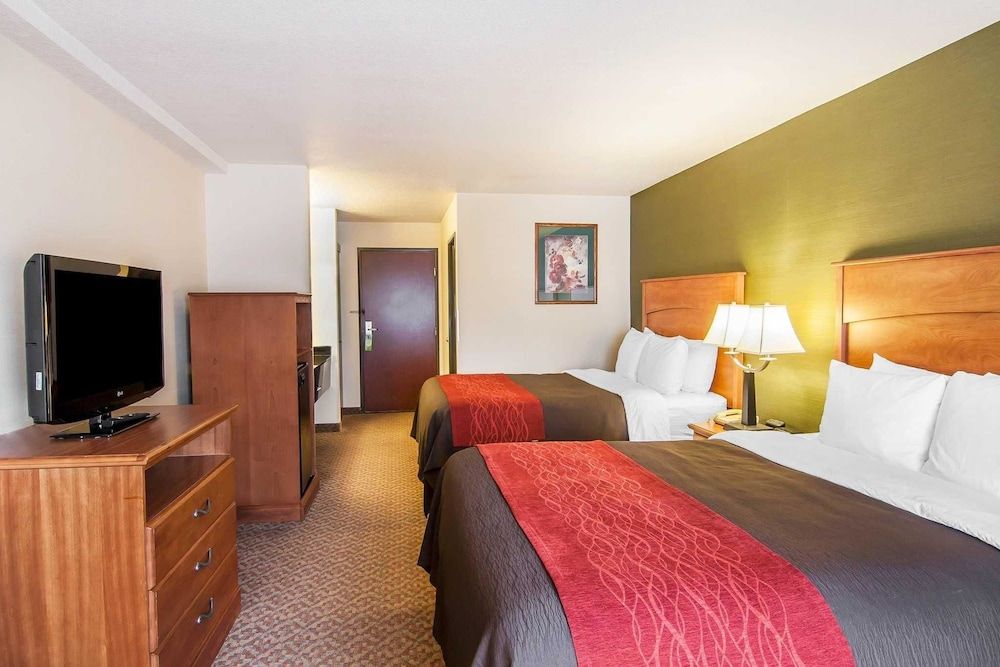 Standard Room, 2 Queen Beds, Non Smoking