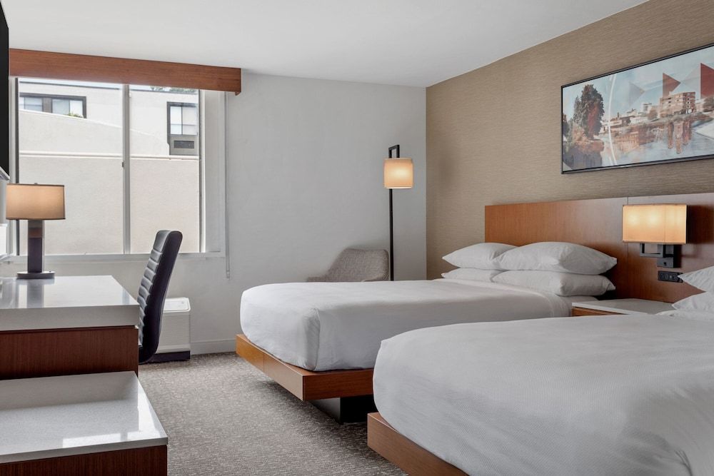 Standard Room, 2 Queen Beds, Non Smoking