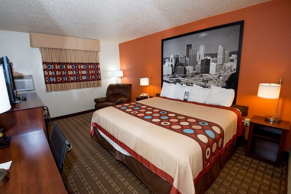 Room, 1 King Bed, Non Smoking