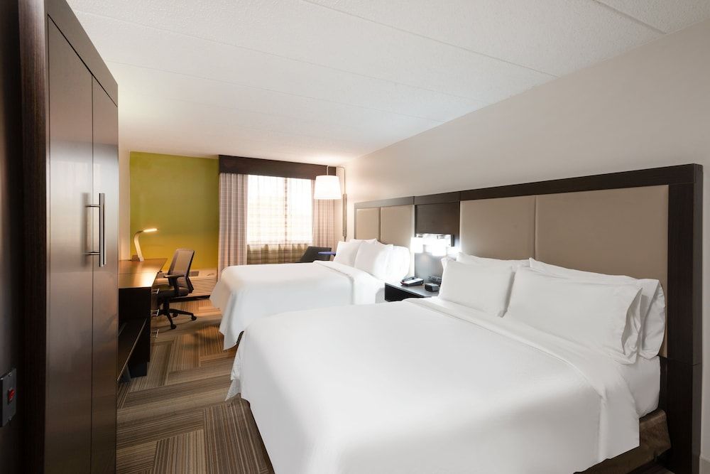 Standard Room, 2 Queen Beds