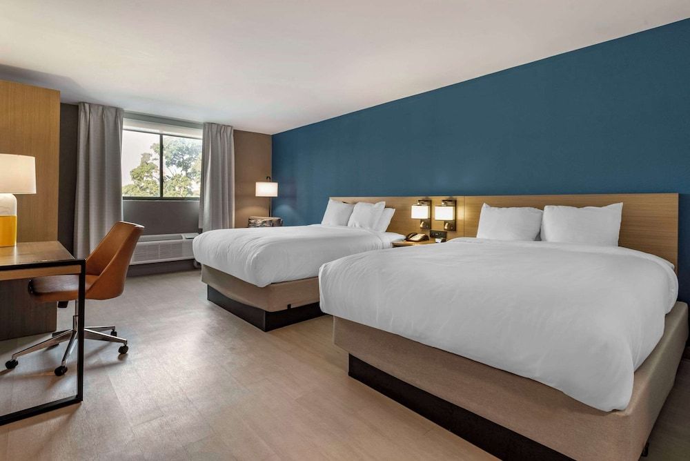 Standard Room, 2 Queen Beds, Accessible, Non Smoking