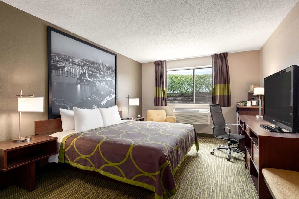 Standard Room, 1 King Bed
