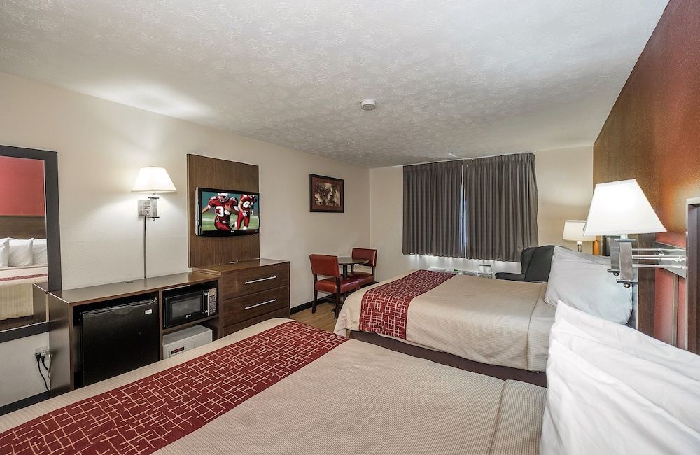 Suite, 1 King Bed and 1 Full Bed, Non Smoking