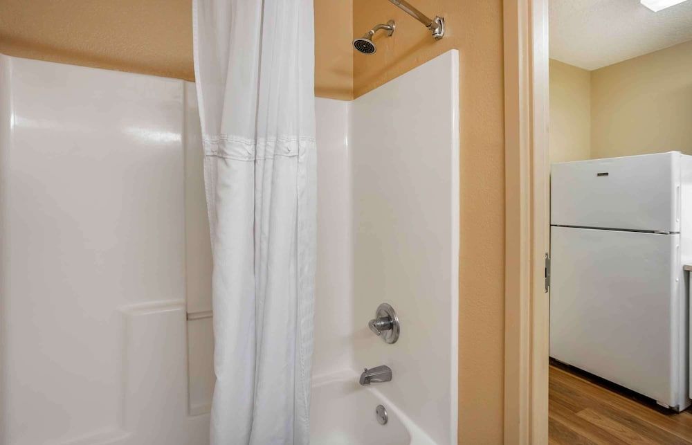 Extended Stay America Suites Philadelphia Horsham Welsh Rd Studio, 1 Queen Bed, Non Smoking 3