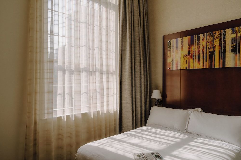 undefined Club Quarters Hotel Rittenhouse Square, Philadelphia 3