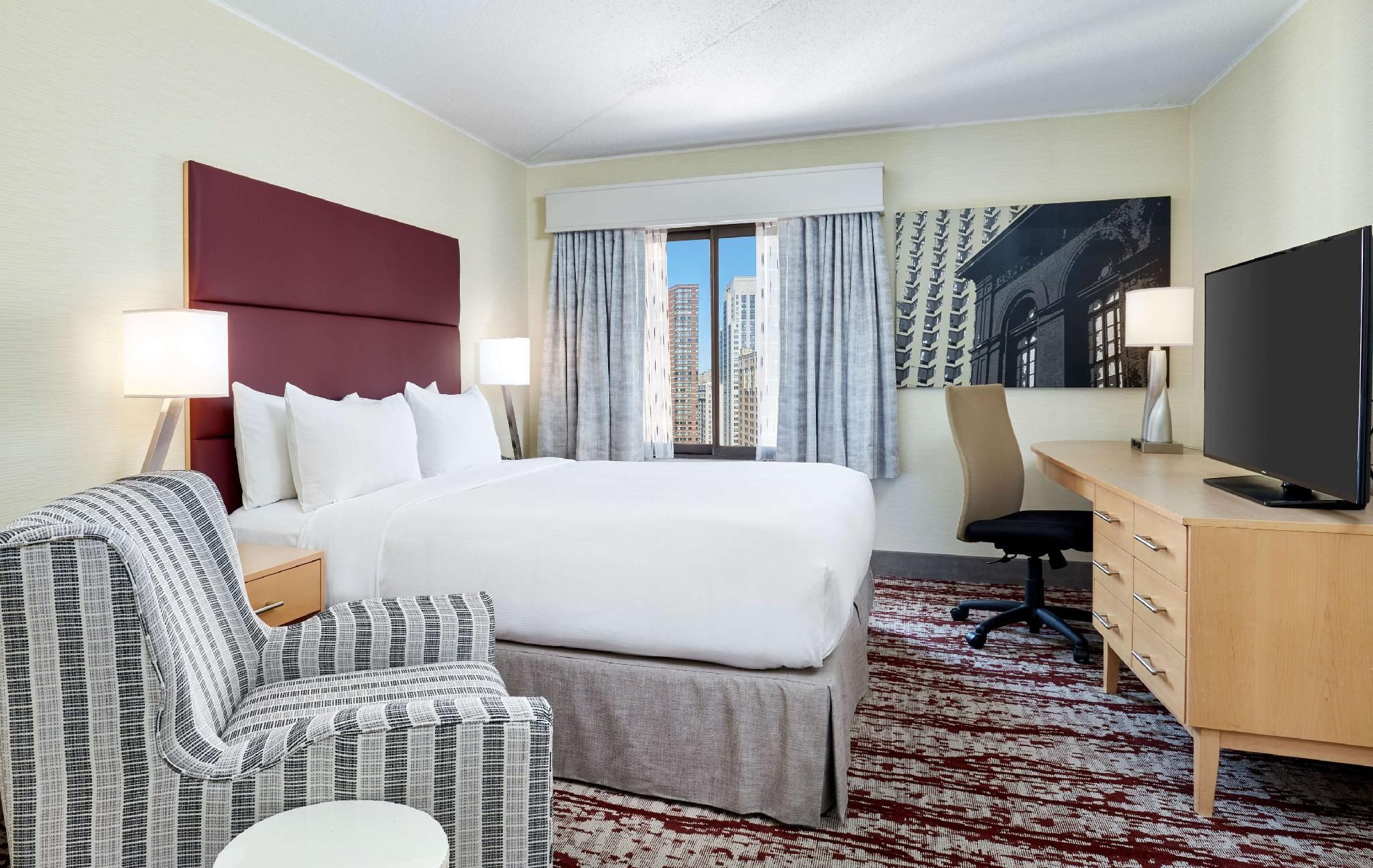 undefined DoubleTree by Hilton Philadelphia Center City 6
