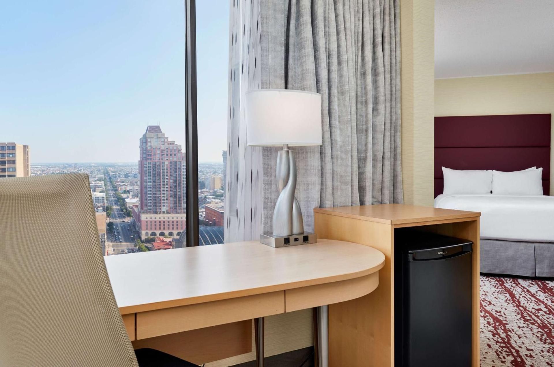 undefined DoubleTree by Hilton Philadelphia Center City 5