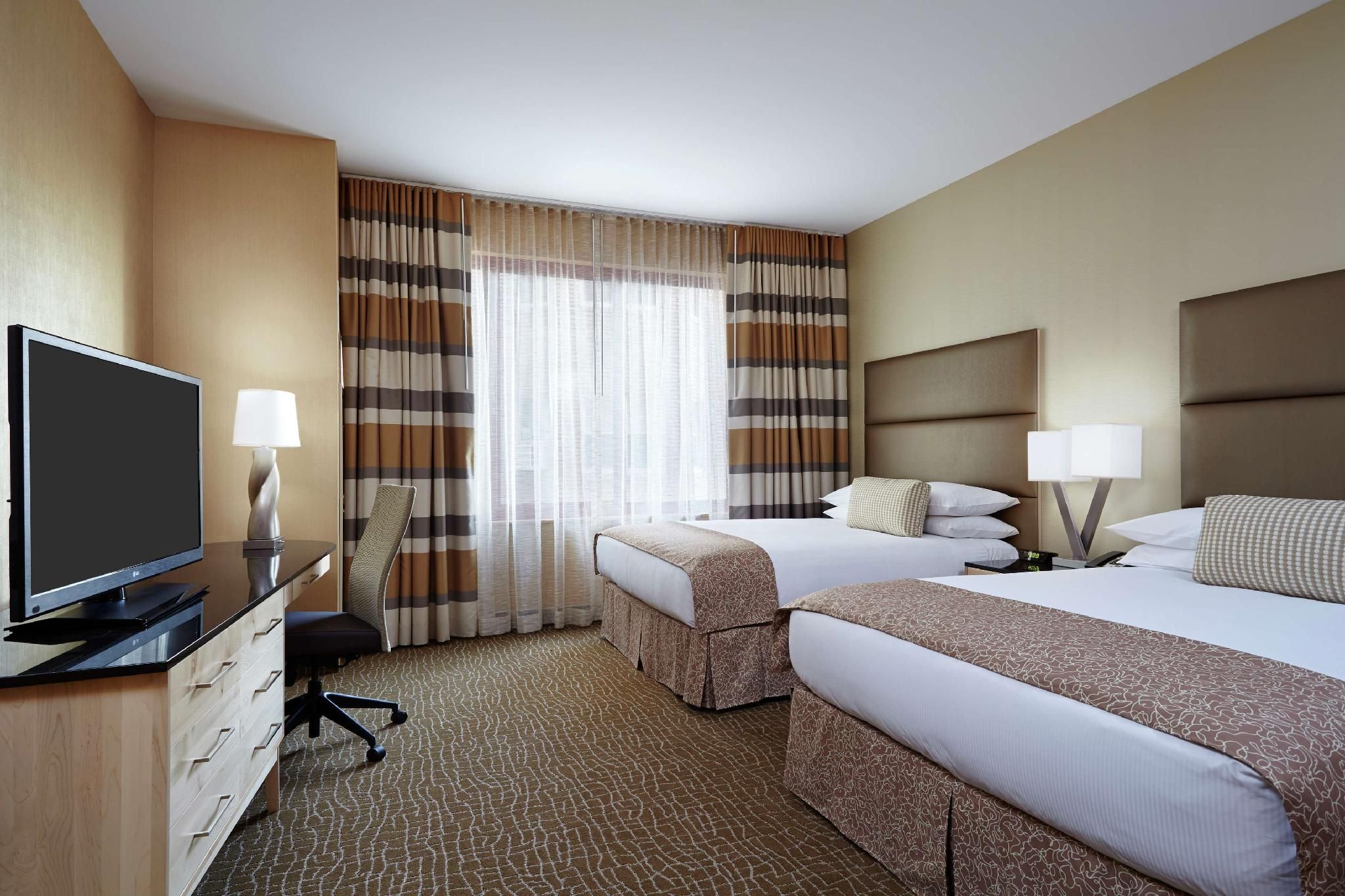KITCHENETTE SUITE 2 QUEEN BEDS