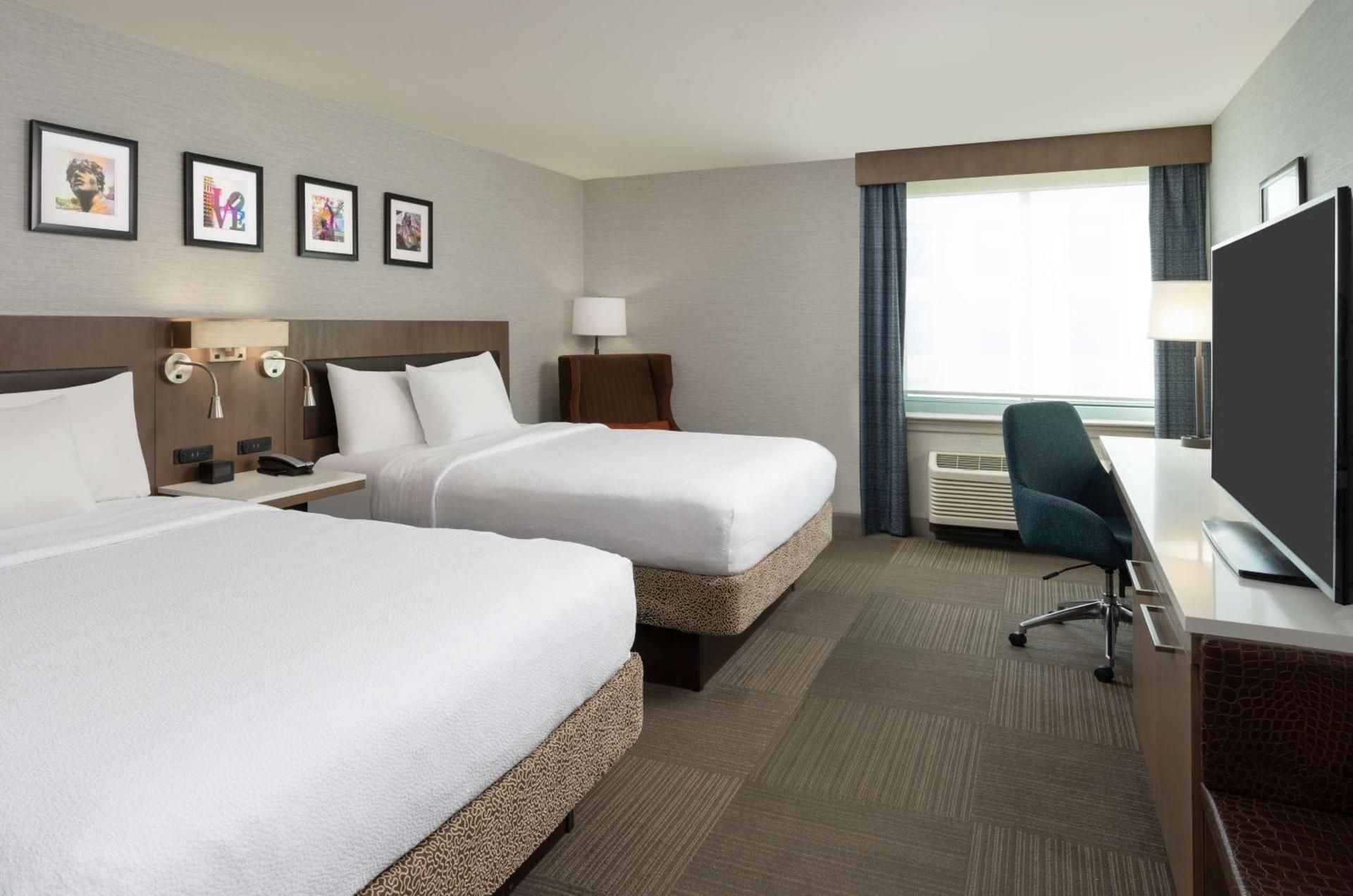 undefined Hilton Garden Inn Philadelphia Center City 5