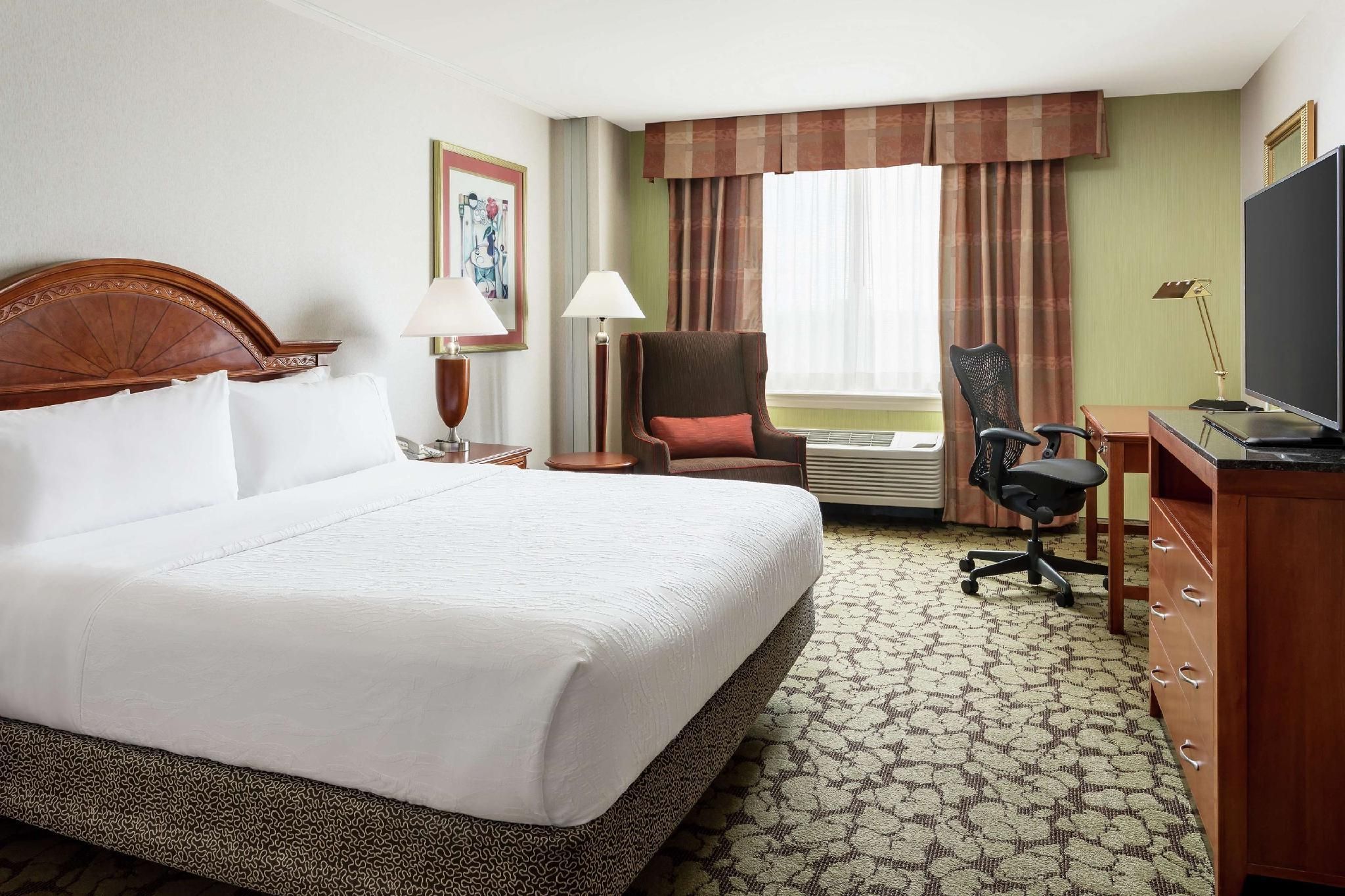 undefined Hilton Garden Inn Philadelphia Center City 7