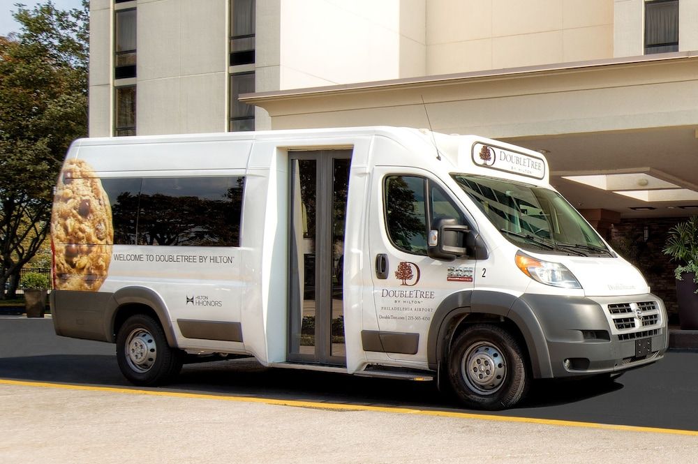 undefined Doubletree by Hilton Philadelphia Airport 2