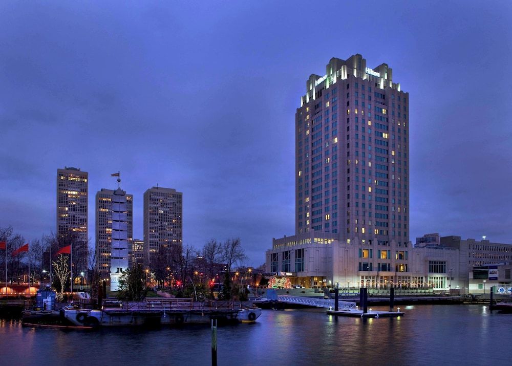 undefined Hilton Philadelphia at Penn's Landing 5
