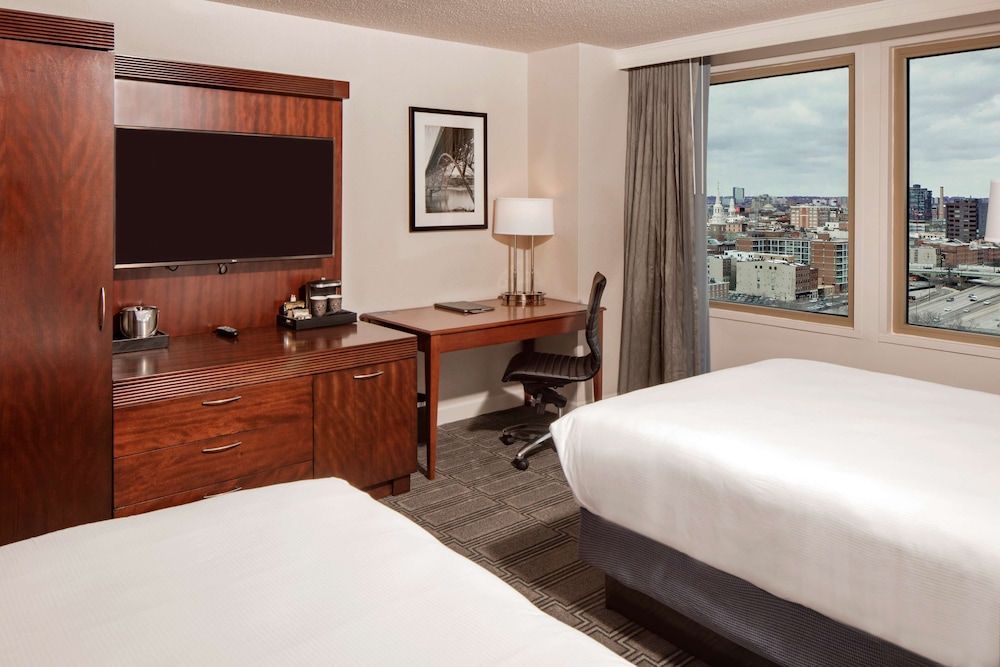 Classic Room, 2 Queen Beds, Accessible, Bathtub (Mobility & Hearing)