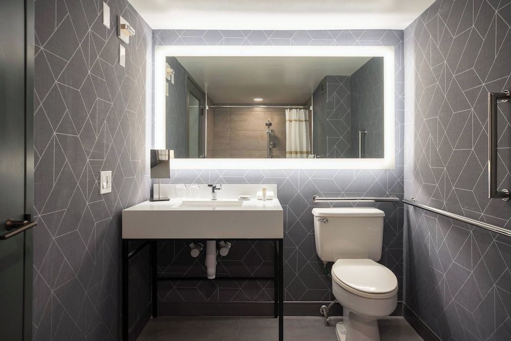 undefined Philadelphia Marriott Old City 6