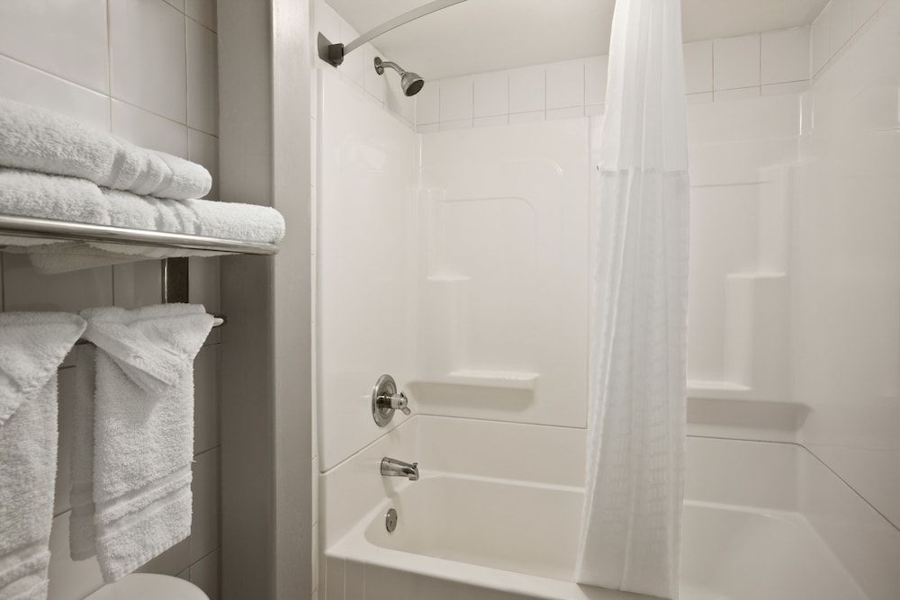 undefined Days Inn by Wyndham Philadelphia Convention Center 6