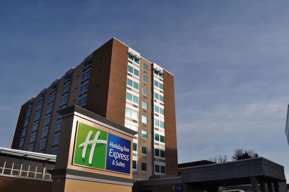 undefined Holiday Inn Express & Suites Pittsburgh West - Greentree by IHG