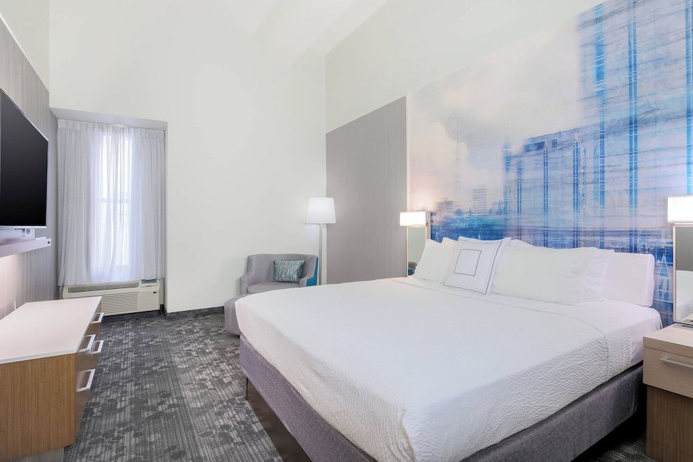 Suite, 1 Bedroom, Non Smoking, Courtyard View