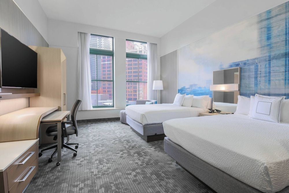 Room, 2 Queen Beds, Non Smoking, City View