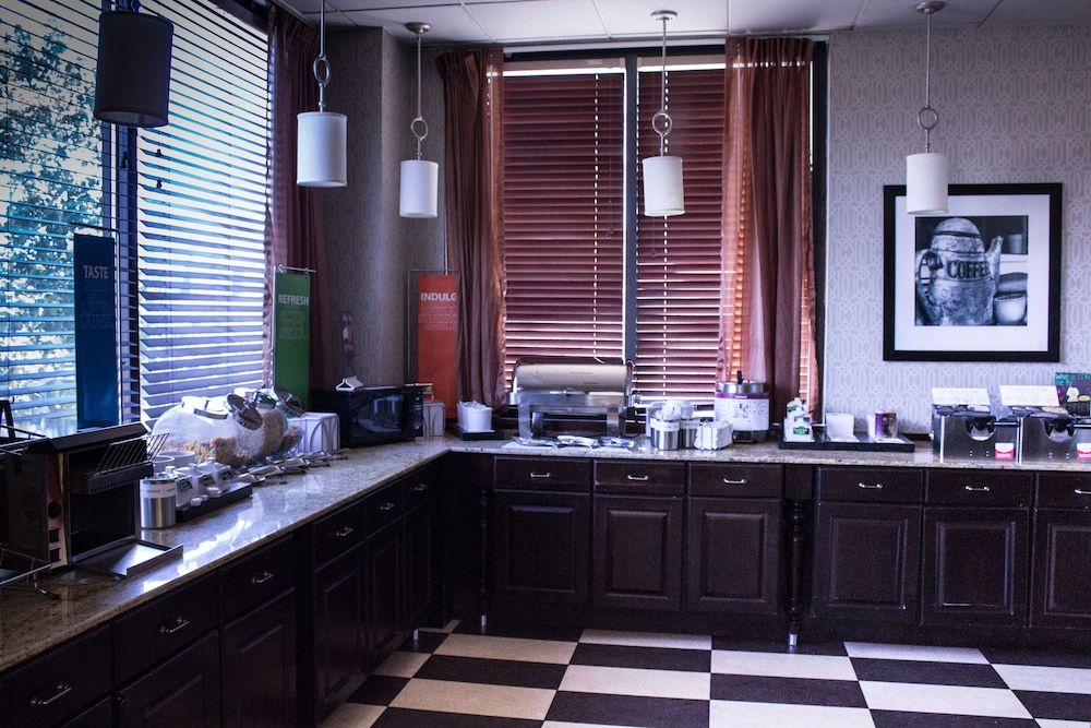 undefined Hampton Inn Pittsburgh University/Medical Center 10