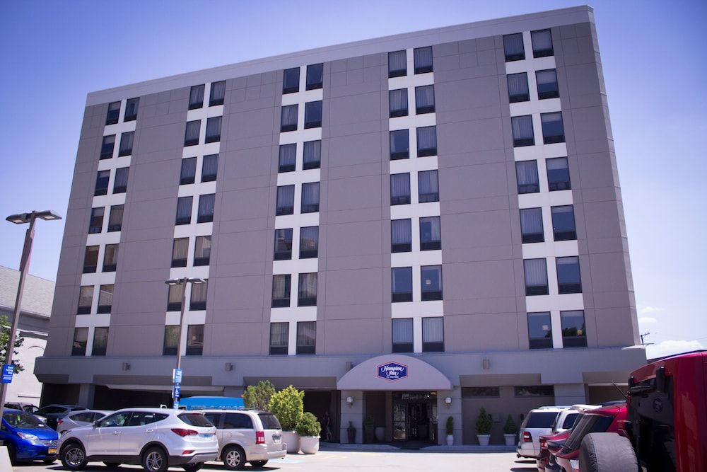 undefined Hampton Inn Pittsburgh University/Medical Center 6