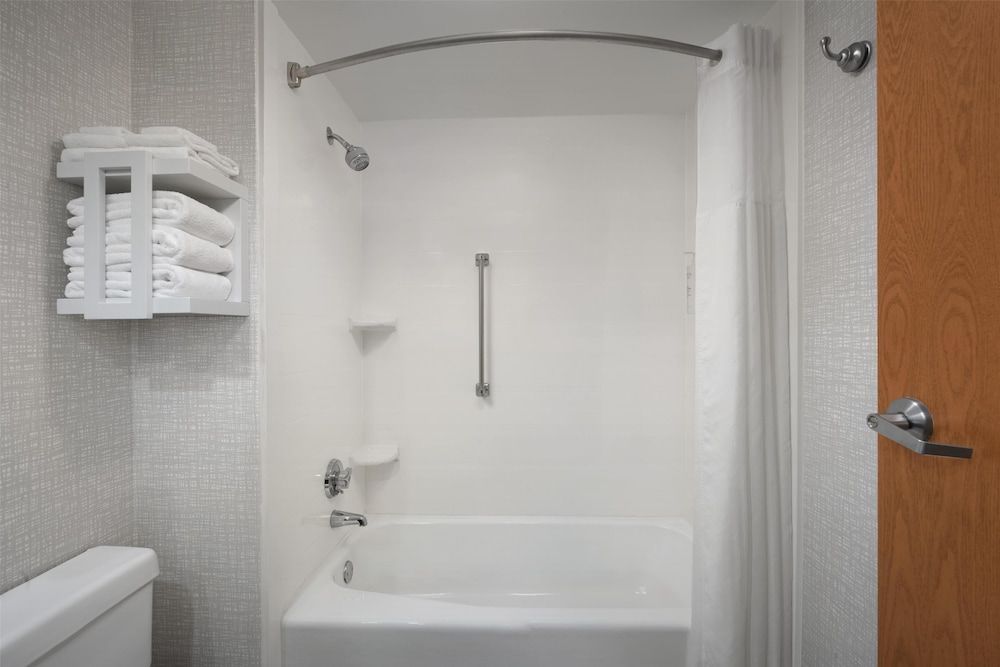 undefined Hampton Inn Pittsburgh/Greentree 6