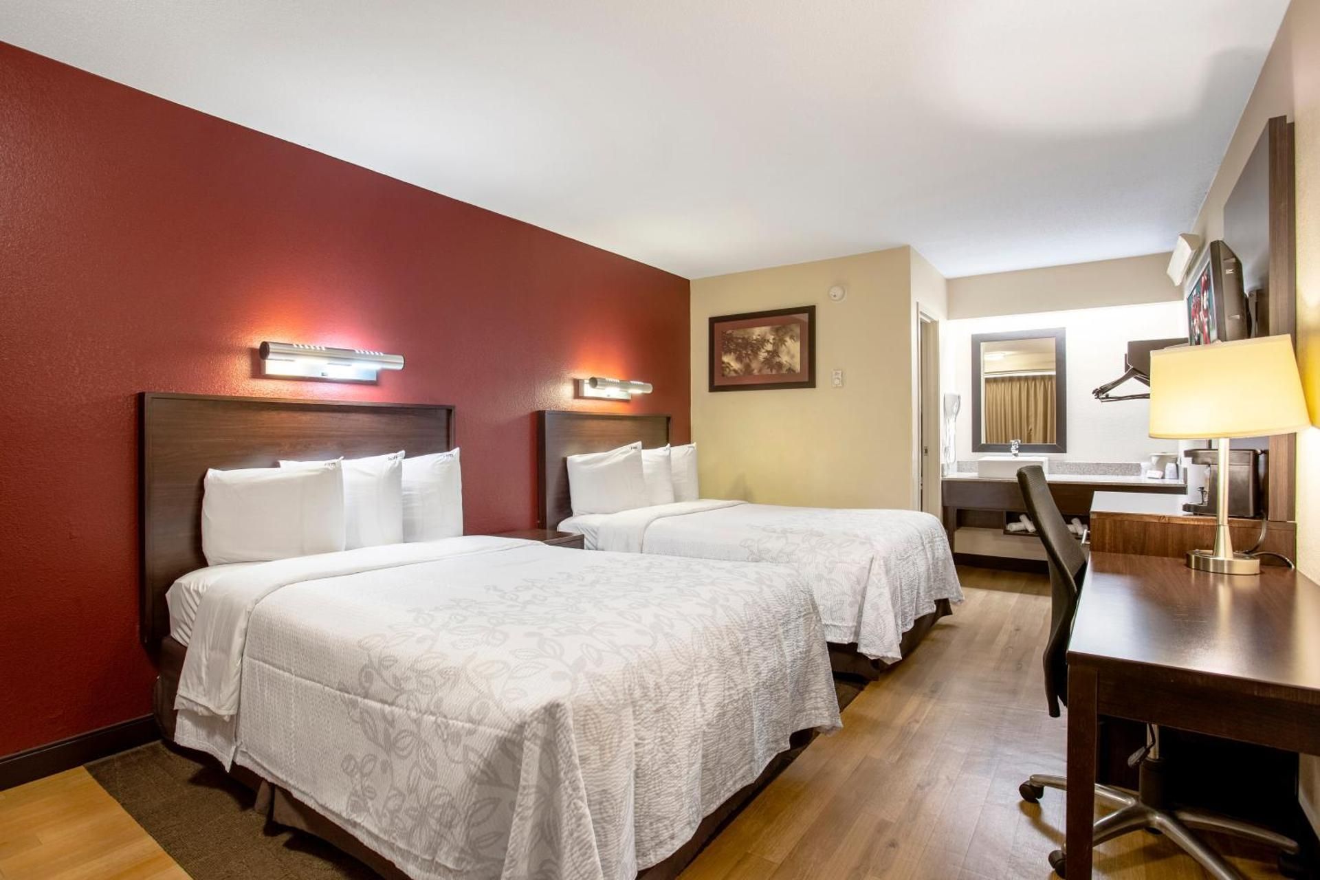 2 Full Beds Smoke Free