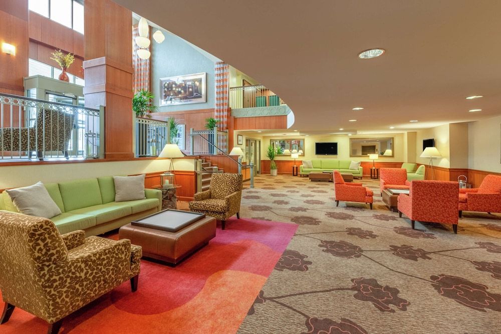 undefined Hilton Garden Inn Pittsburgh University Place